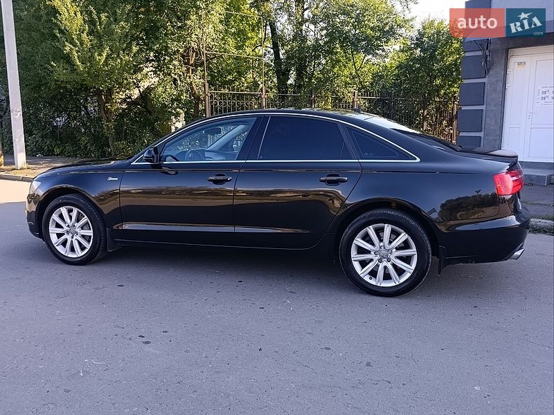 Седан Audi A6 2012 в Калуше