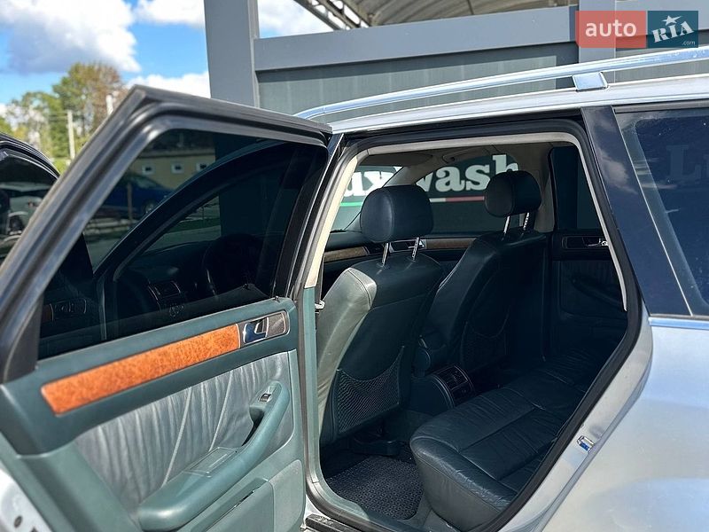 Универсал Audi A6 1998 в Шумске