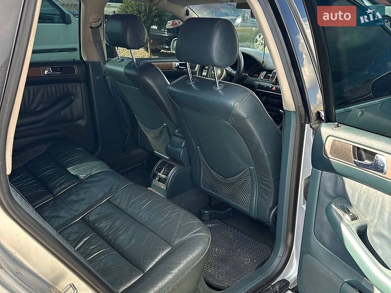 Универсал Audi A6 1998 в Шумске