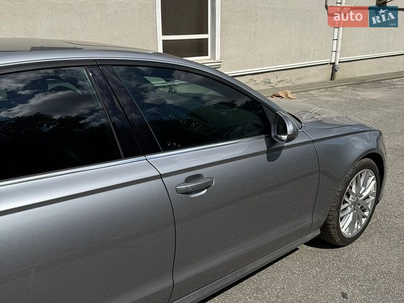 Седан Audi A6 2015 в Львові