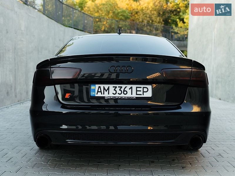 Седан Audi A6 2013 в Ровно