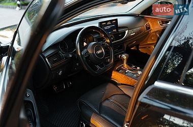 Седан Audi A6 2013 в Ровно
