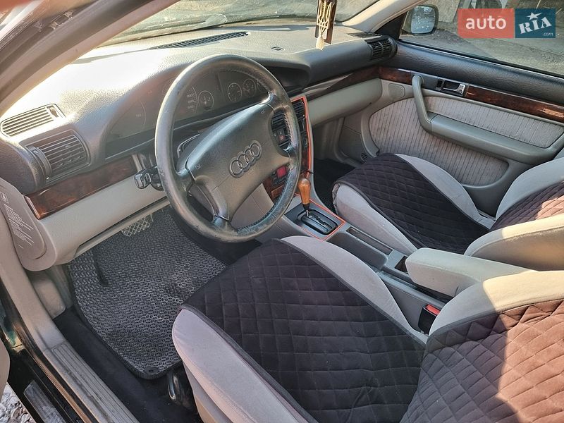 Седан Audi A6 1997 в Кременці