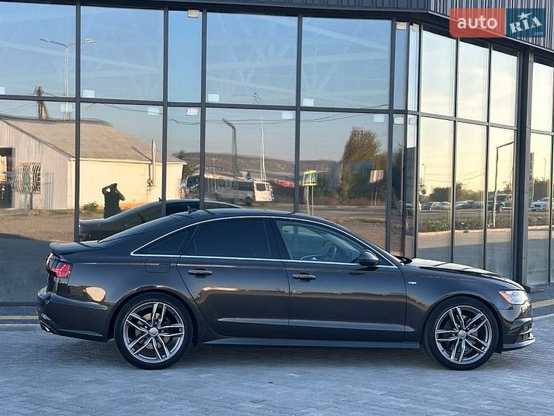 Седан Audi A6 2015 в Ужгороде