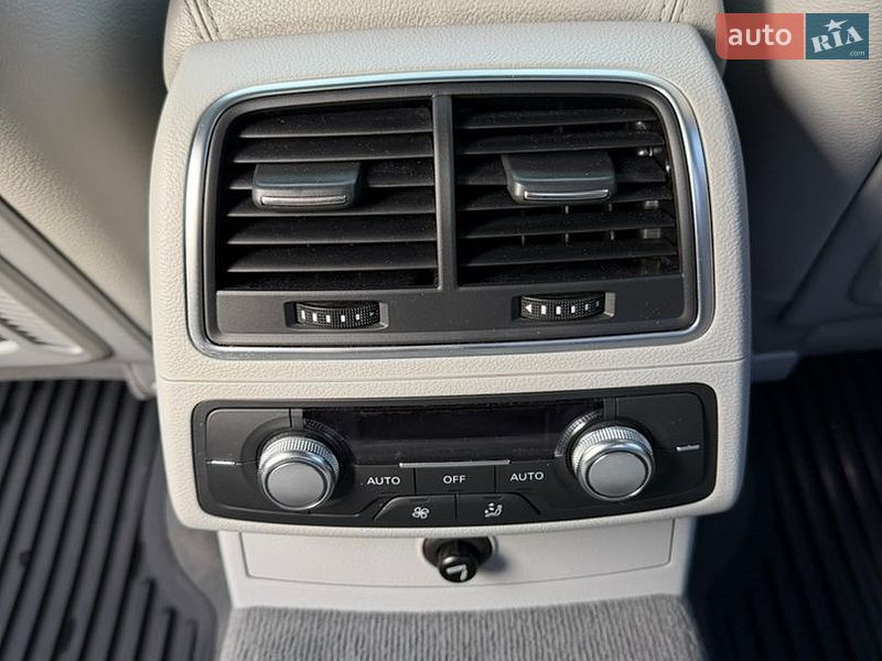 Седан Audi A6 2011 в Киеве