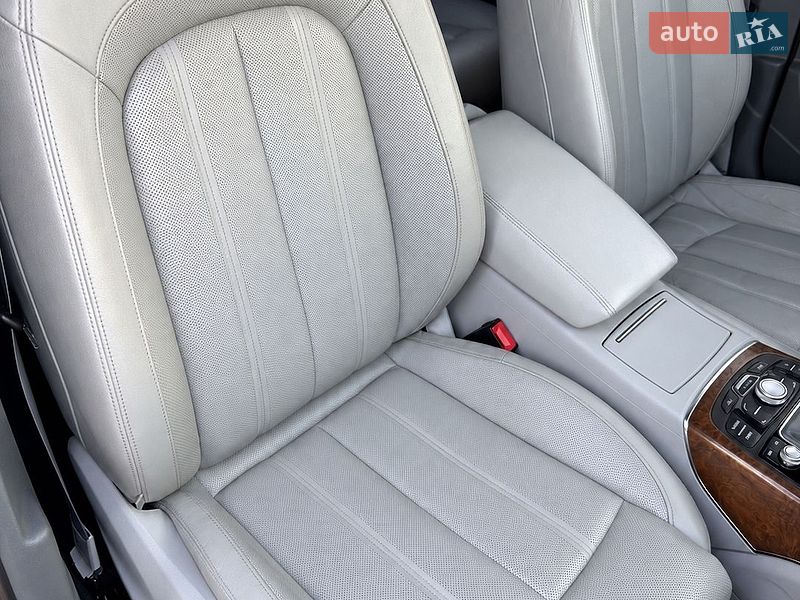 Седан Audi A6 2011 в Киеве