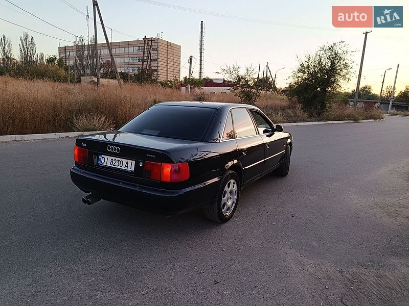 Седан Audi A6 1996 в Кривому Розі