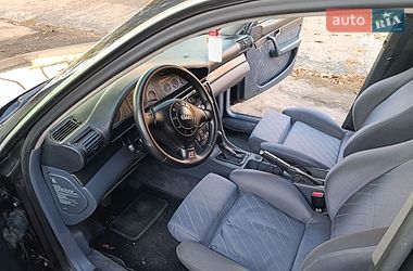 Седан Audi A6 1996 в Кривом Роге