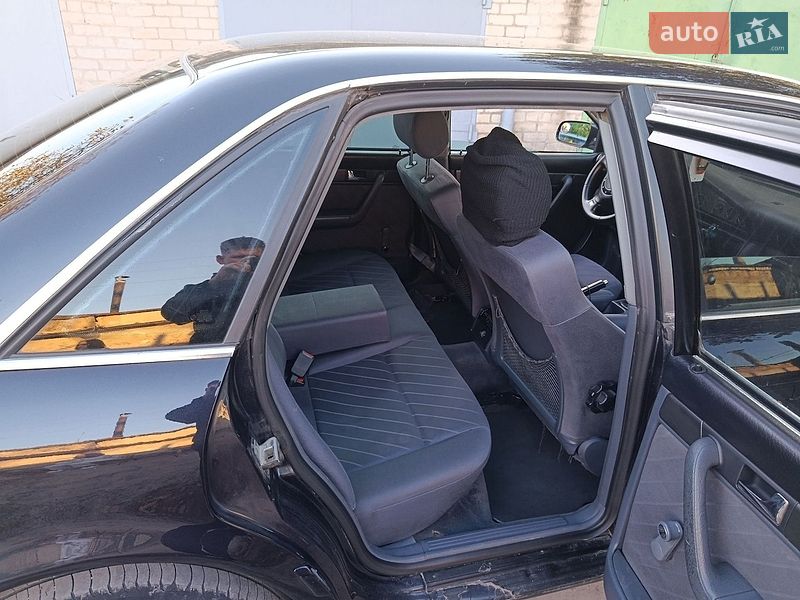 Седан Audi A6 1996 в Кривом Роге