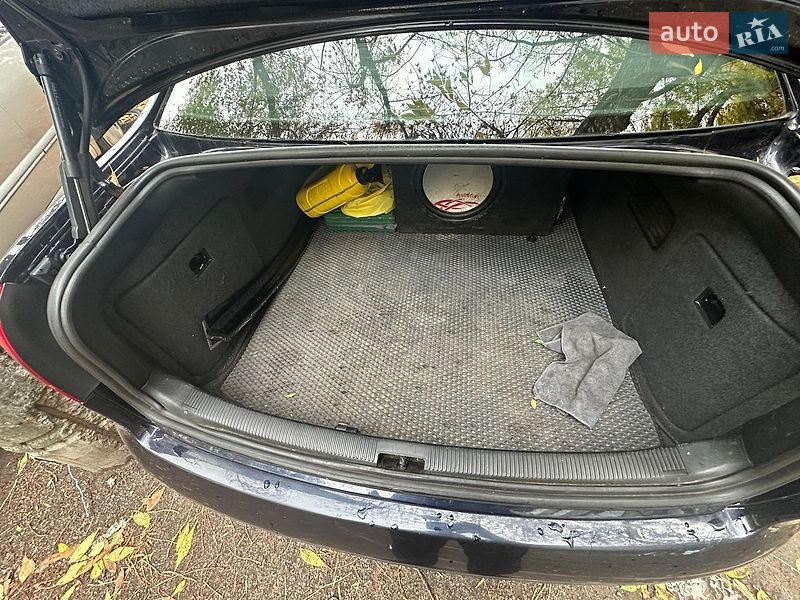 Седан Audi A6 1998 в Черкасах