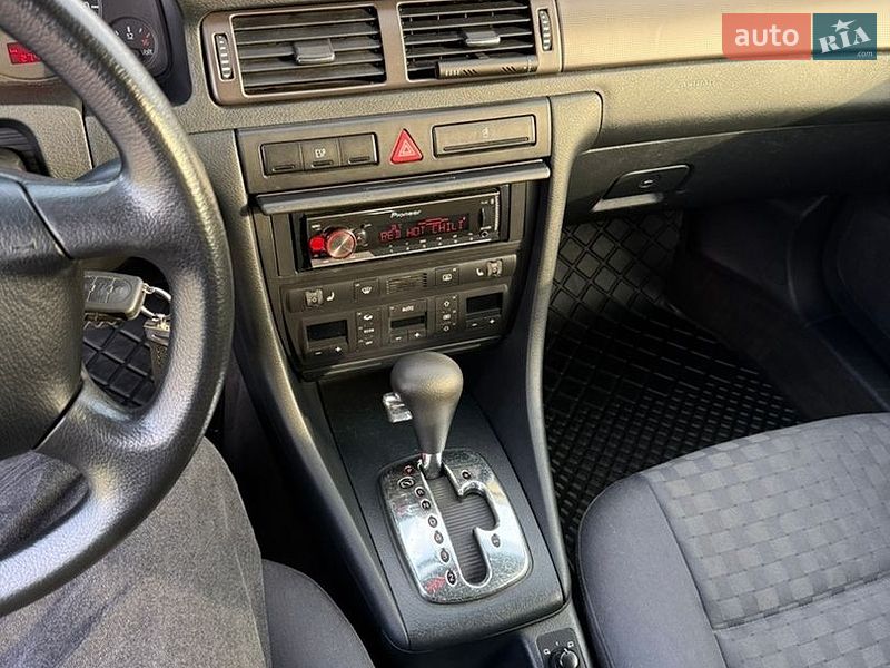 Седан Audi A6 2000 в Києві