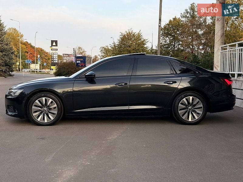 Седан Audi A6 2022 в Тернополе
