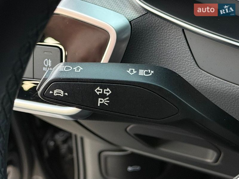 Седан Audi A6 2022 в Тернополе