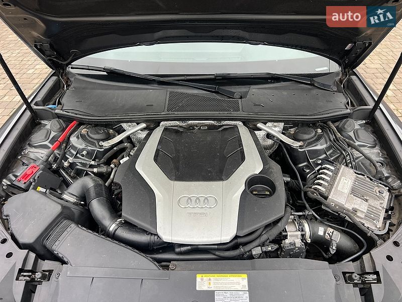 Седан Audi A6 2019 в Ровно
