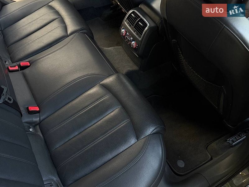 Седан Audi A6 2014 в Миколаєві