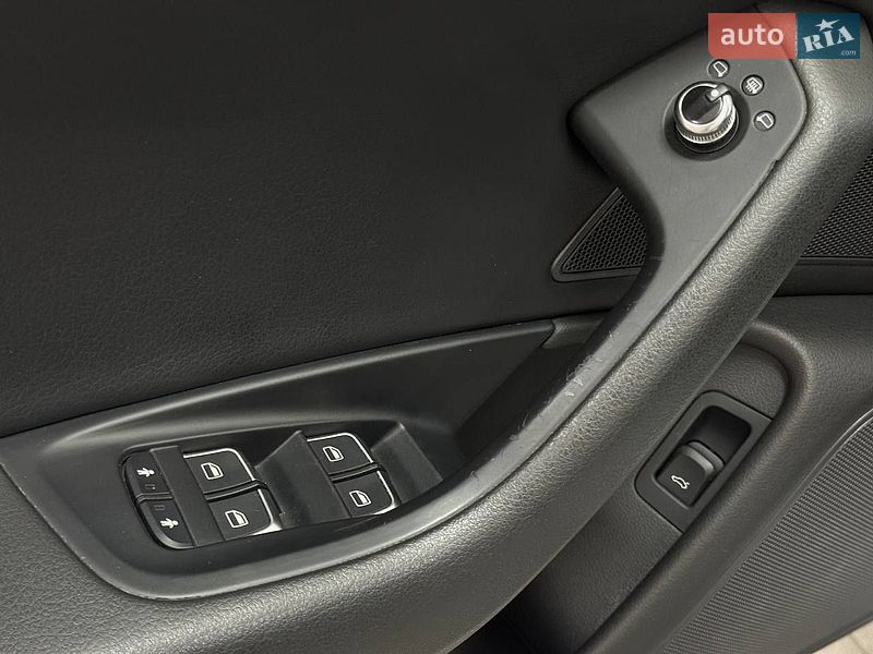 Седан Audi A6 2012 в Киеве