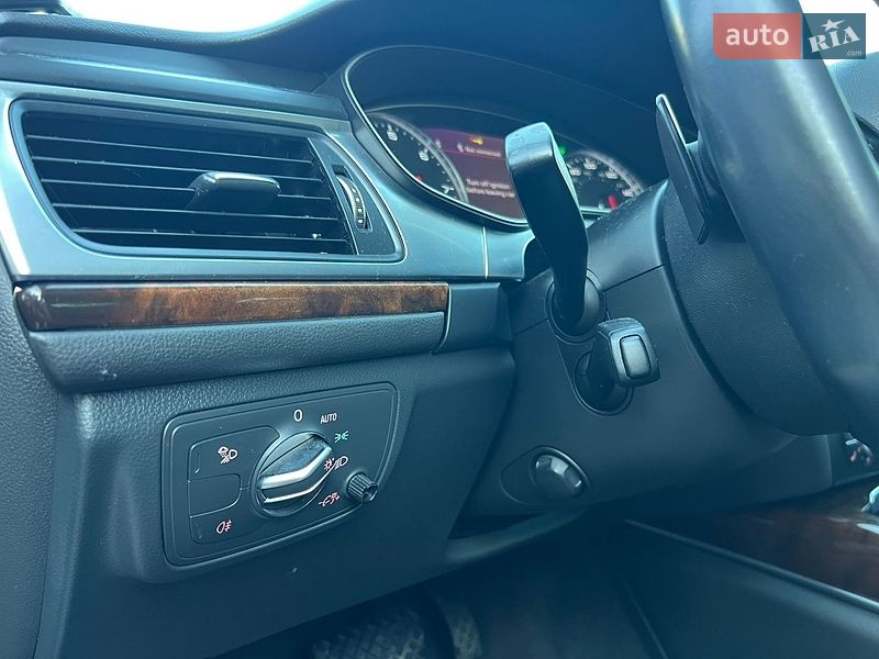 Седан Audi A6 2015 в Львові