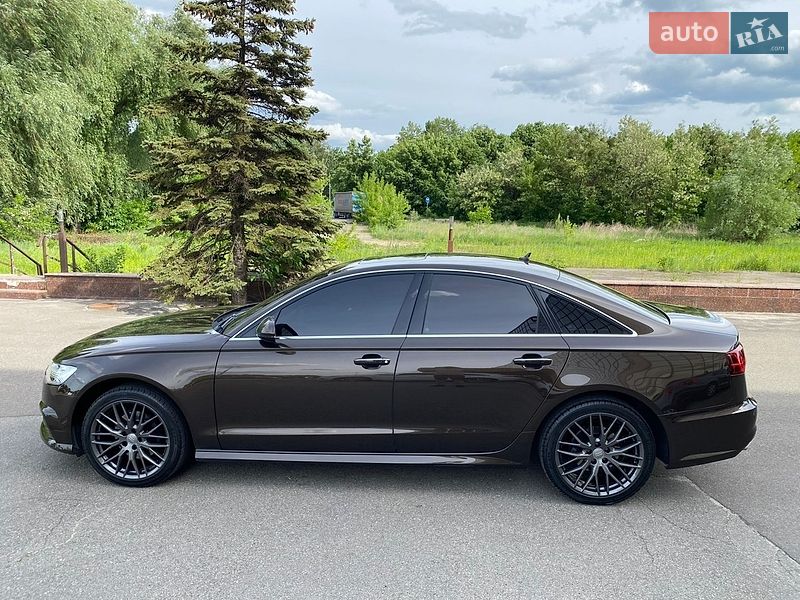 Седан Audi A6 2018 в Киеве