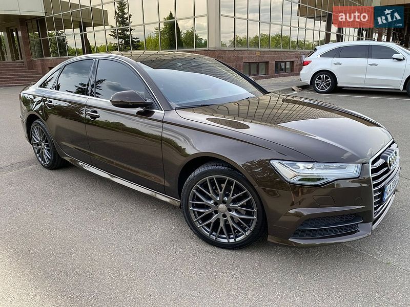 Седан Audi A6 2018 в Киеве