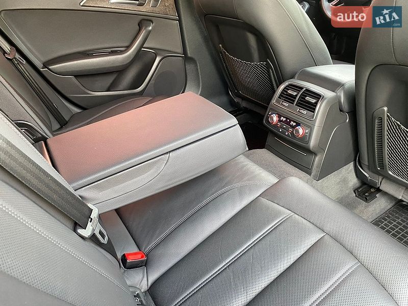 Седан Audi A6 2018 в Киеве