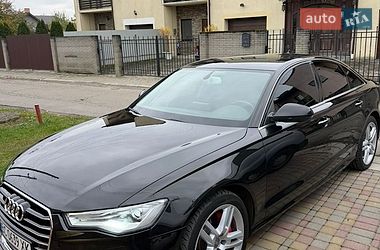Седан Audi A6 2015 в Стрые