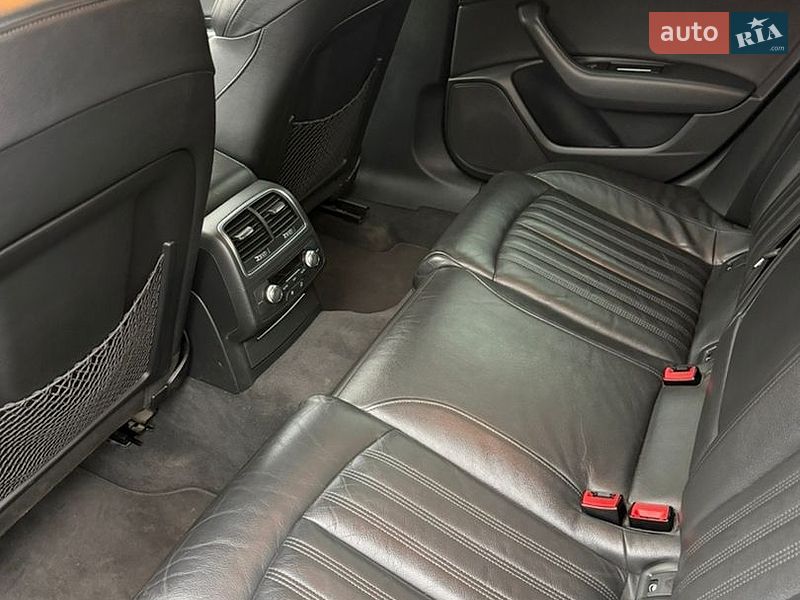 Седан Audi A6 2015 в Стрые