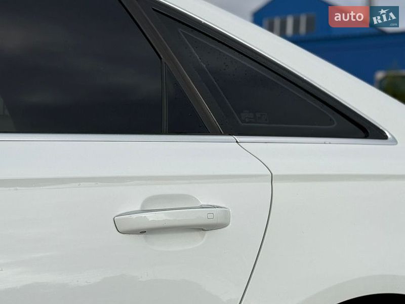 Седан Audi A6 2013 в Виннице