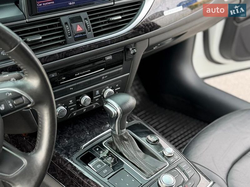 Седан Audi A6 2013 в Виннице