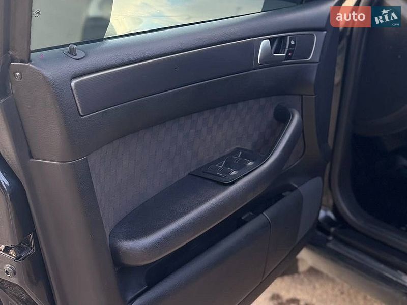 Универсал Audi A6 2002 в Львове