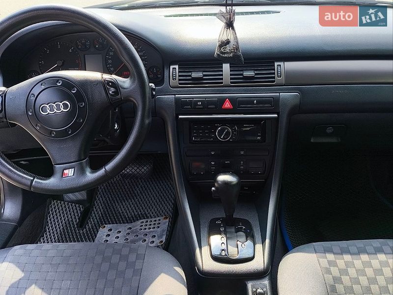 Седан Audi A6 1999 в Любаре
