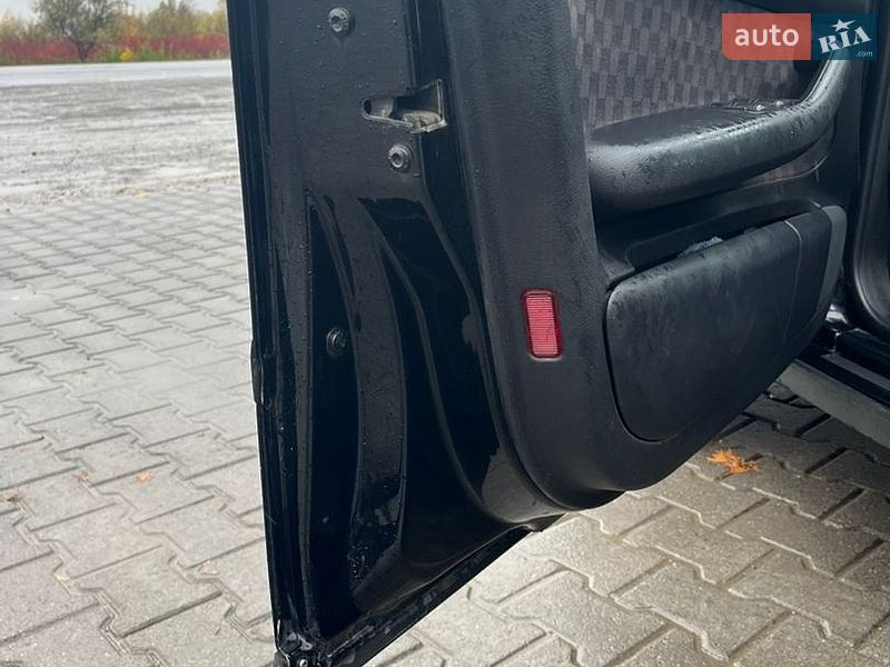 Седан Audi A6 2002 в Хотині