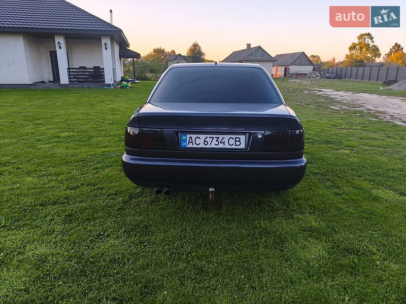 Седан Audi A6 1995 в Старой Выжевке