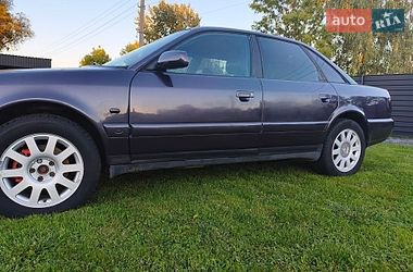 Седан Audi A6 1995 в Старой Выжевке