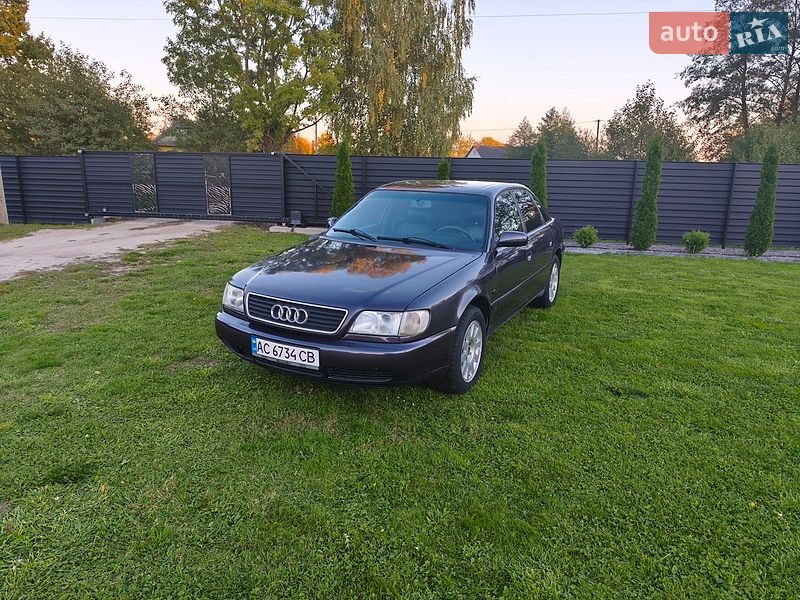 Седан Audi A6 1995 в Старой Выжевке