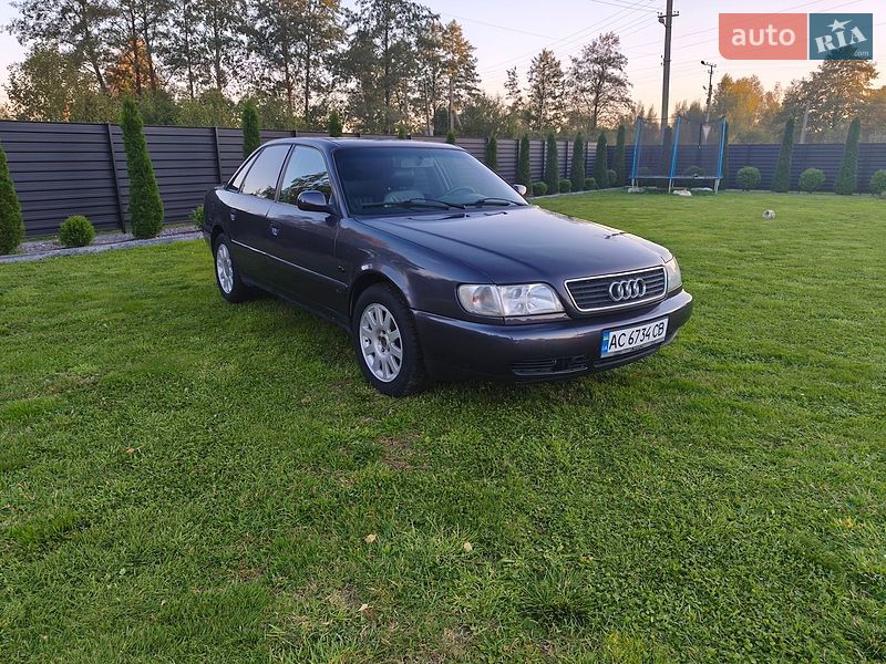 Седан Audi A6 1995 в Старой Выжевке