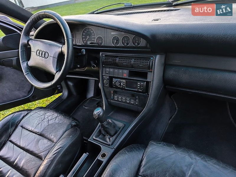 Седан Audi A6 1995 в Старой Выжевке