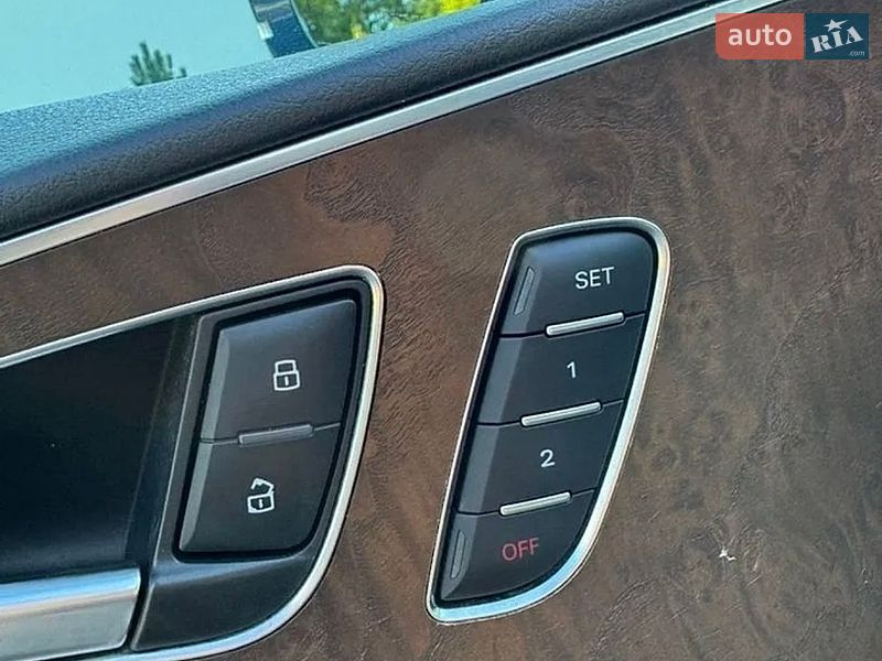 Седан Audi A6 2012 в Луцке