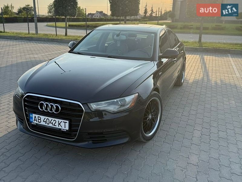 Седан Audi A6 2012 в Гайсину