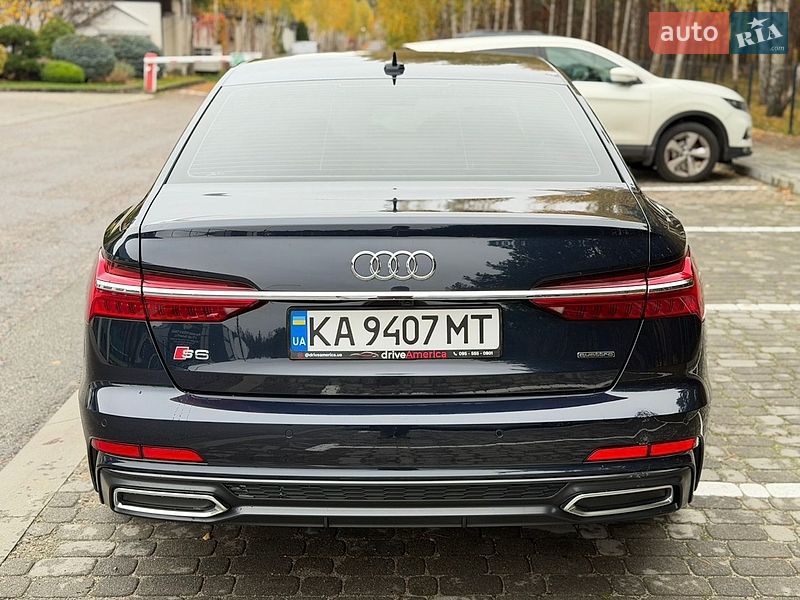 Седан Audi A6 2022 в Киеве