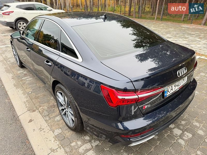 Седан Audi A6 2022 в Киеве