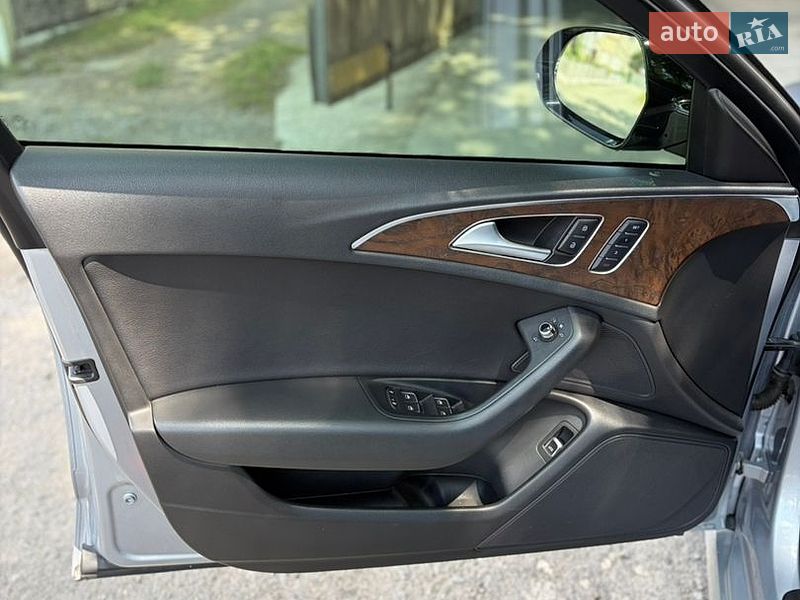 Седан Audi A6 2015 в Лановцах