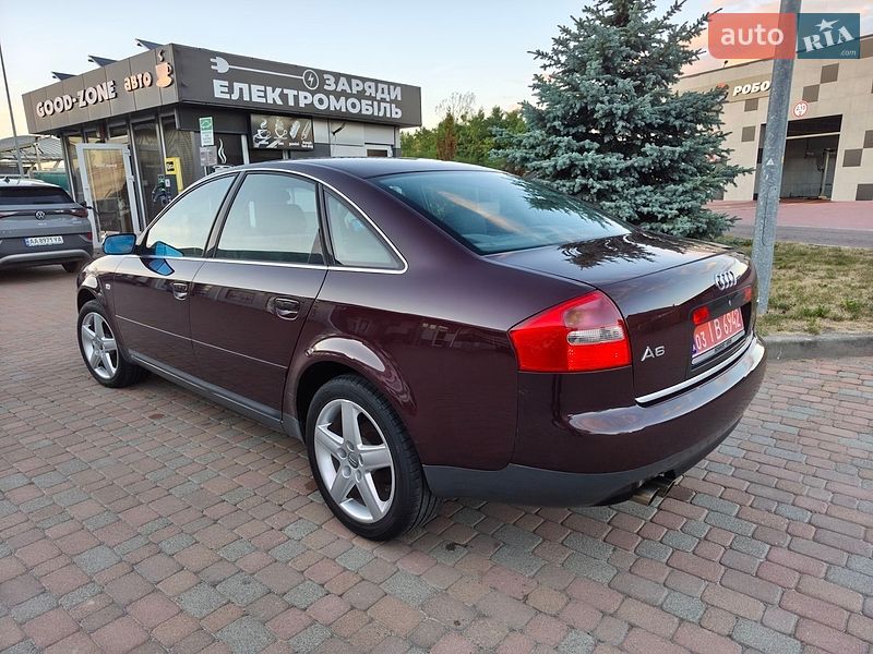Седан Audi A6 2001 в Сарнах