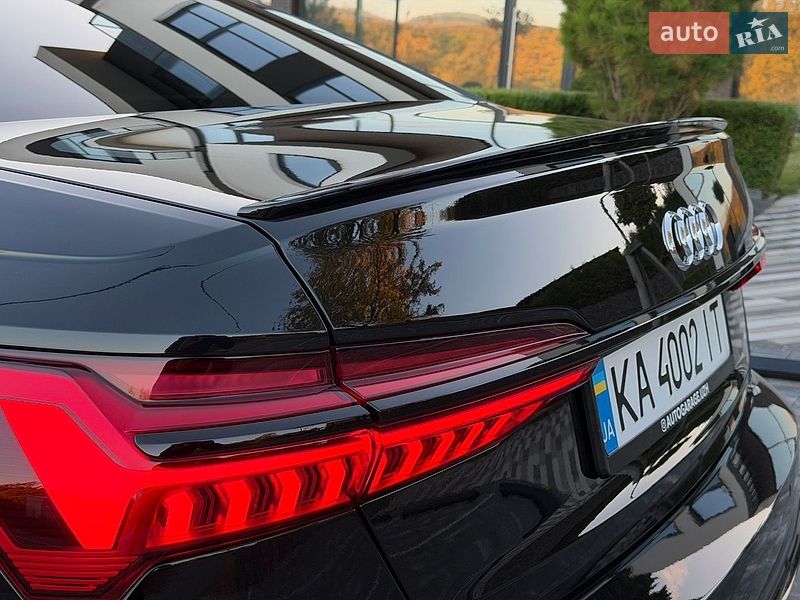 Седан Audi A6 2018 в Ужгороде