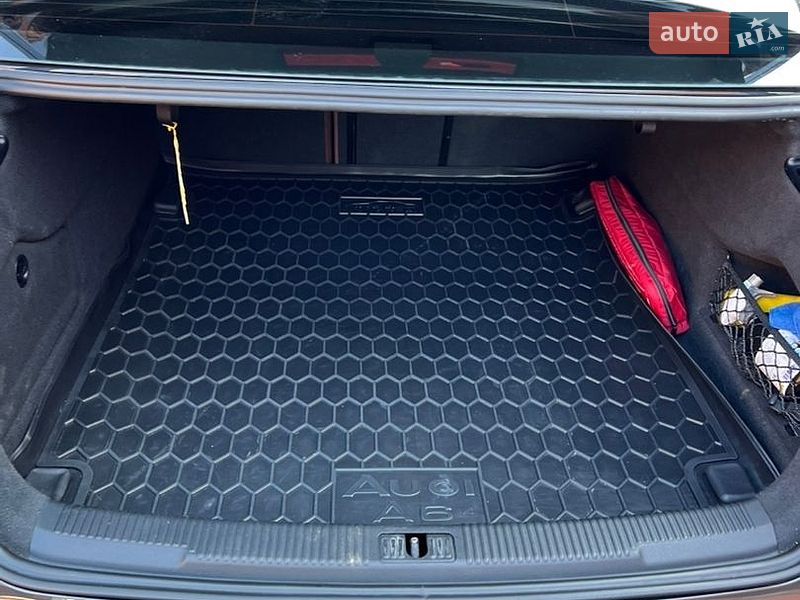 Седан Audi A6 2017 в Чинадиево