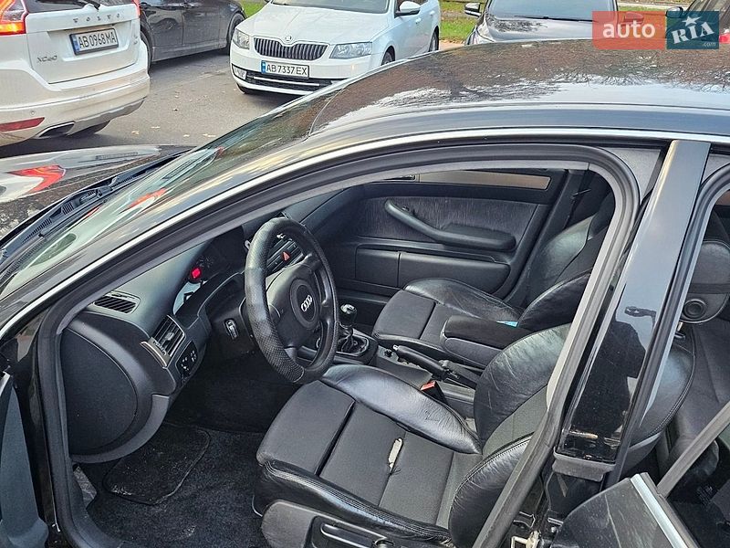 Седан Audi A6 1998 в Виннице