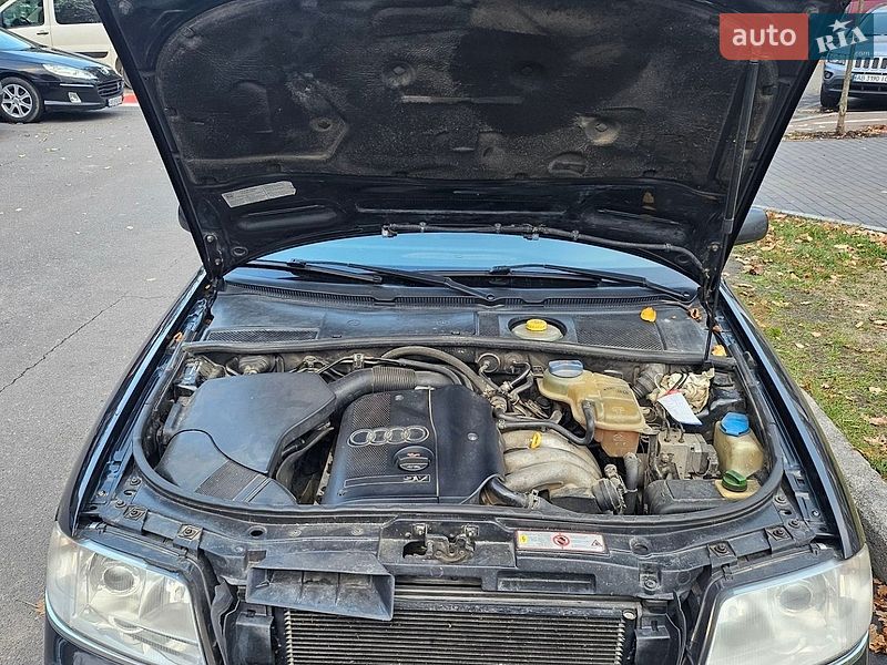 Седан Audi A6 1998 в Виннице