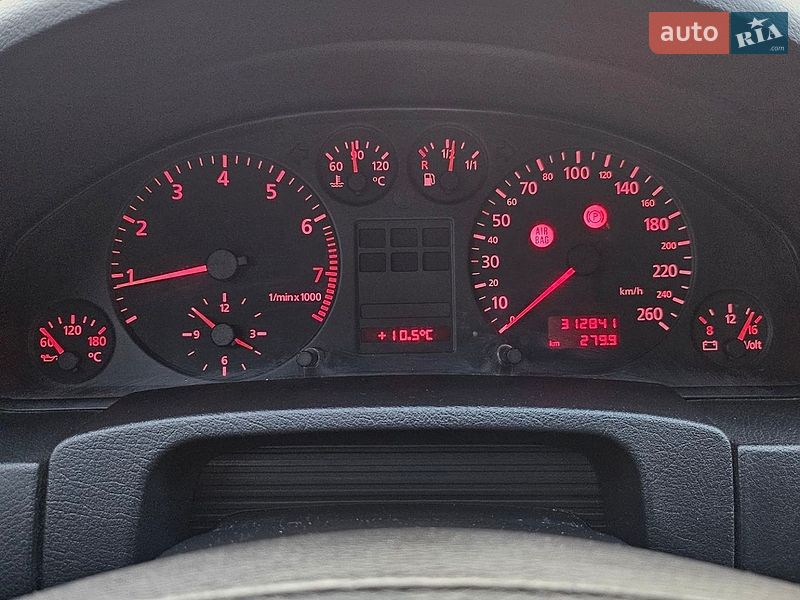 Седан Audi A6 1998 в Виннице