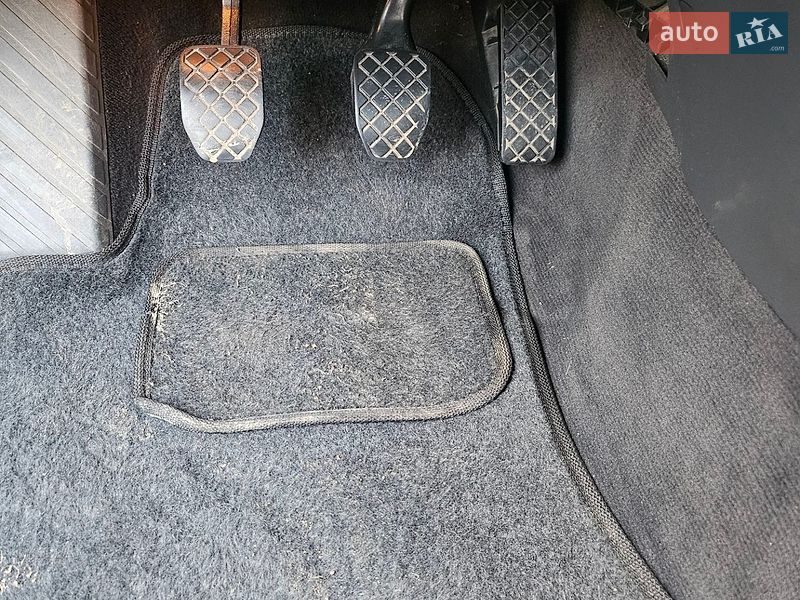 Седан Audi A6 1998 в Виннице