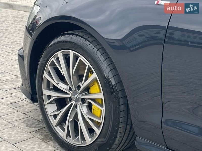 Седан Audi A6 2015 в Львове