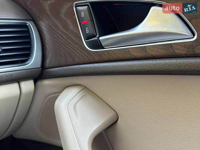 Седан Audi A6 2016 в Одессе